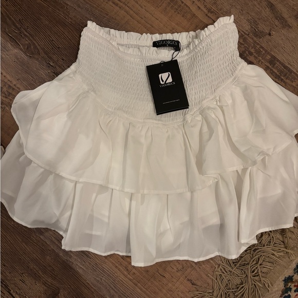 White Ruffled Skort - Picture 2 of 3